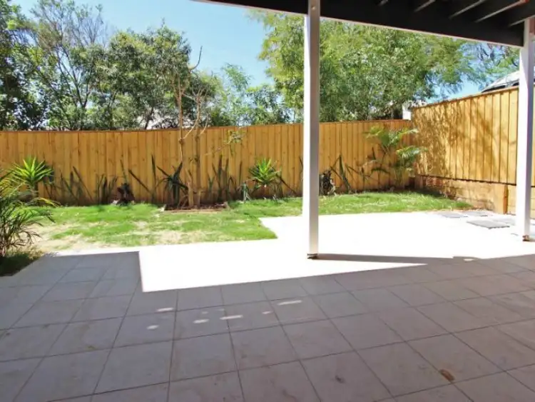 Fifth view of Homely townhouse listing, 4/9 Belfast Street, Yeronga QLD 4104