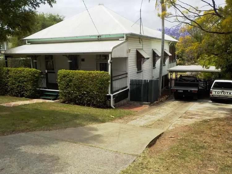 26 Alice Street, Silkstone QLD 4304