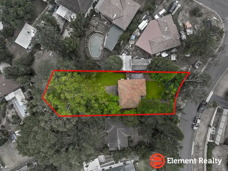 2 Manning Parade, Dundas Valley NSW 2117