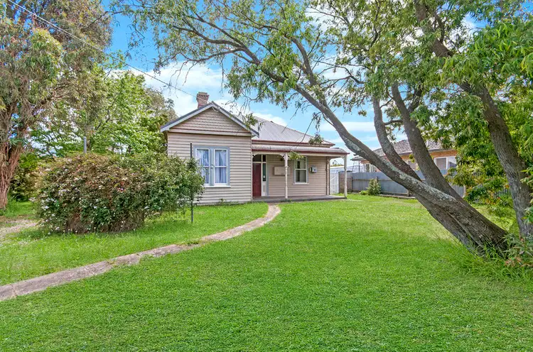 49 Burke Street, Mortlake VIC 3272