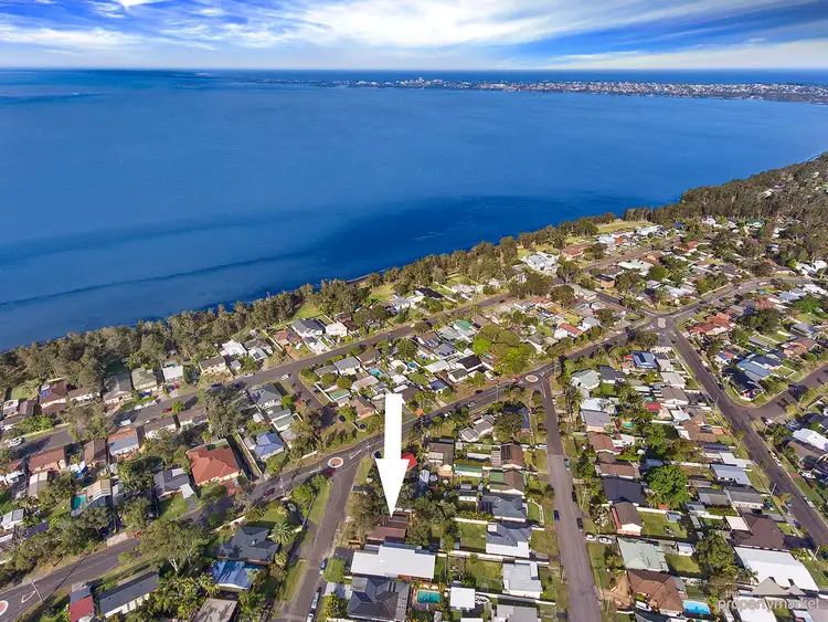 Third view of Homely house listing, 4 Erin Avenue, Berkeley Vale NSW 2261
