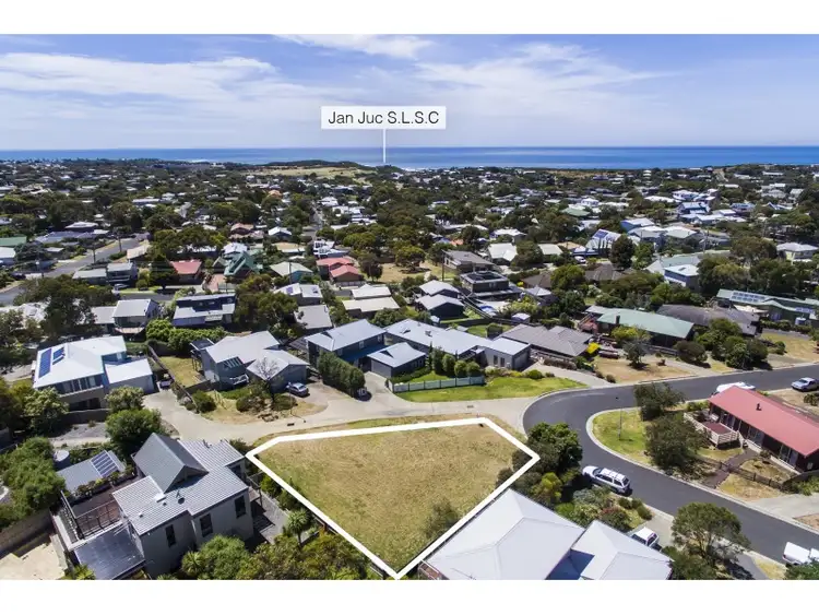24 Ozan Crescent, Jan Juc VIC 3228