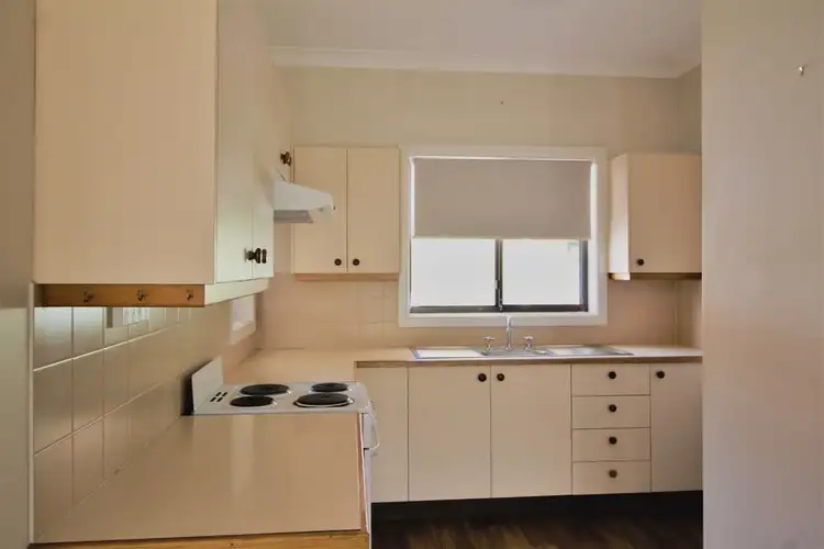 Sixth view of Homely villa listing, 4/7-8 Fleetwood Avenue, Mudgee NSW 2850