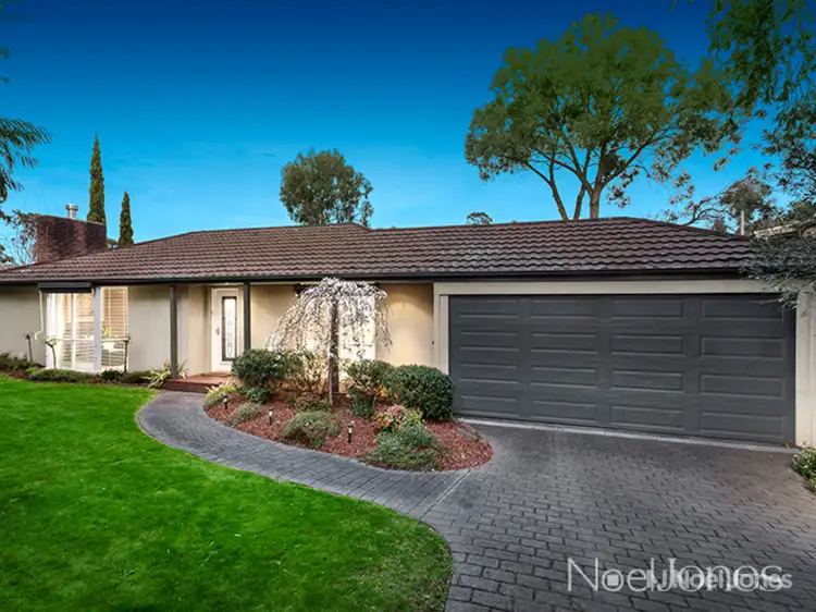 6 Woodchurch Close, Ringwood VIC 3134
