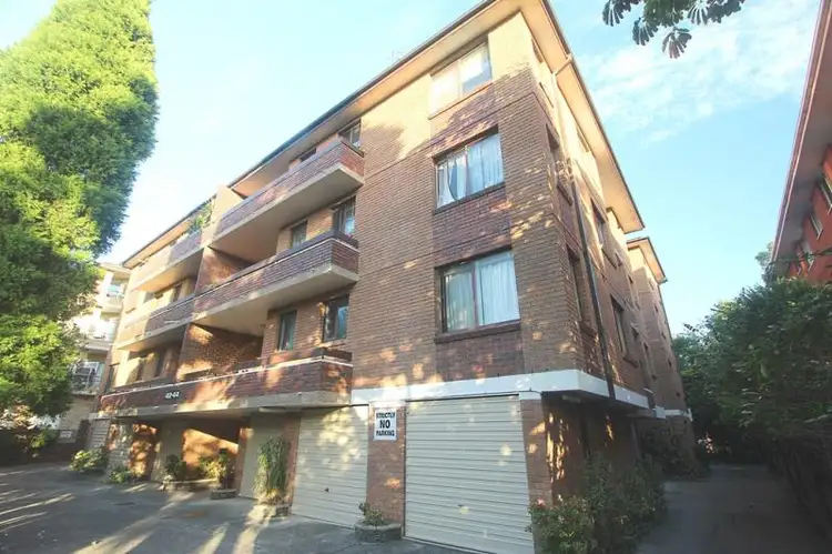 Main view of Homely unit listing, 3/42 Robertson Street, Kogarah NSW 2217