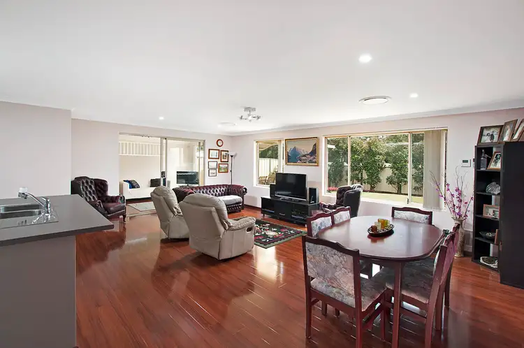 53 Santons Approach, Yalyalup WA 6280
