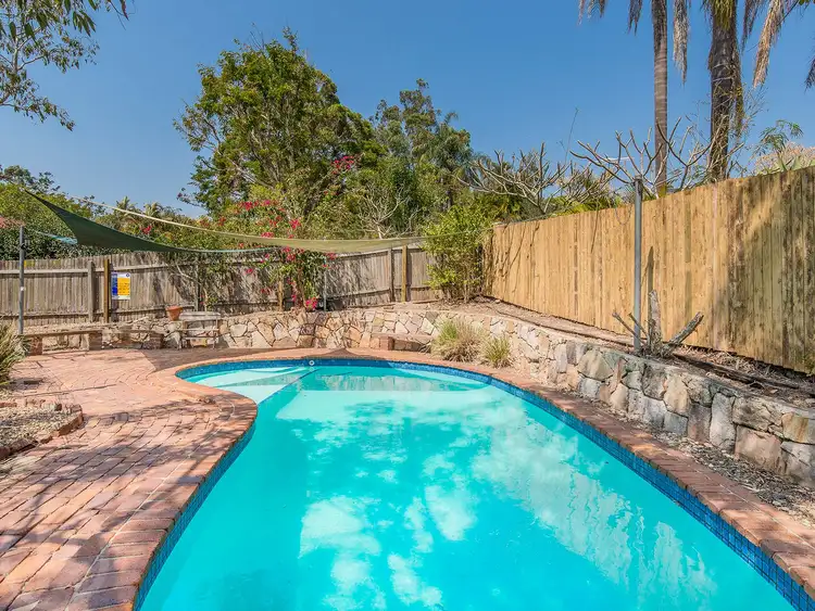 36 Mazzard Street, Bellbowrie QLD 4070