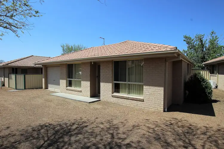 2/3 Acacia Drive, Muswellbrook NSW 2333