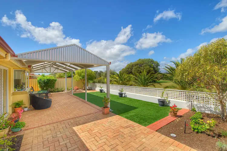 16 Pioneer Cove, Busselton WA 6280