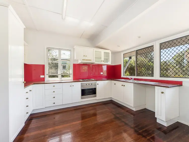 6 McKell Street, Brassall QLD 4305