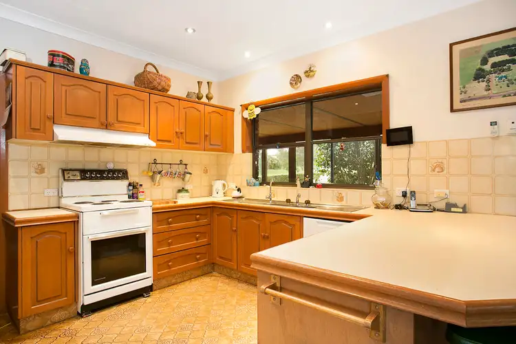 Third view of Homely house listing, 31 Hensley Park Road, Hamilton VIC 3300
