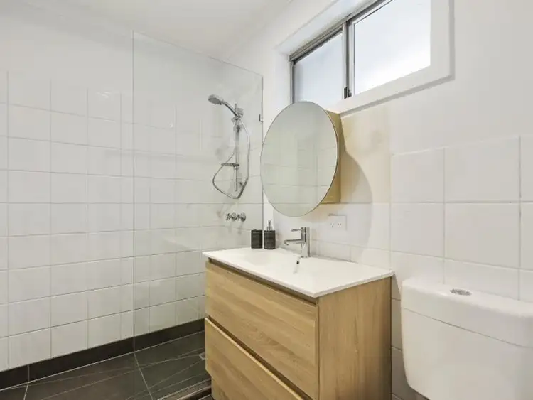 Sixth view of Homely unit listing, 2/46 Petrie Street, Frankston VIC 3199