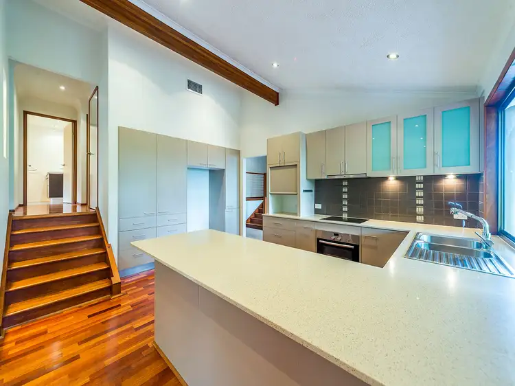 26 Tamworth Drive, Helensvale QLD 4212