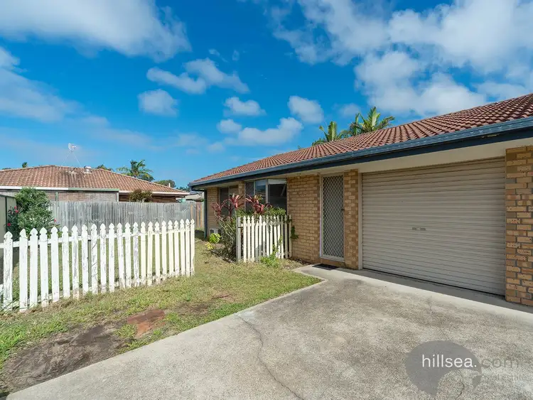 2/11 Riccarton Place, Labrador QLD 4215