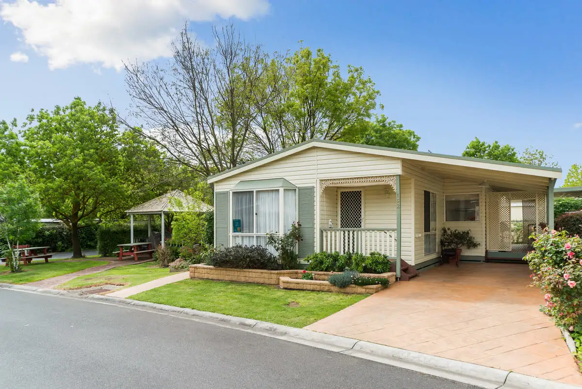 Main view of Homely unit listing, 162/98 Bungower Road, Mornington VIC 3931