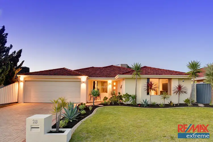 28 Merrang Circuit, Carramar WA 6031