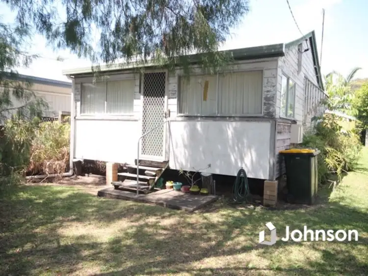 24 Hindes Street, Lota QLD 4179