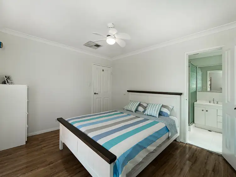 Fifth view of Homely house listing, 8 Lowden Court, Parkwood WA 6147