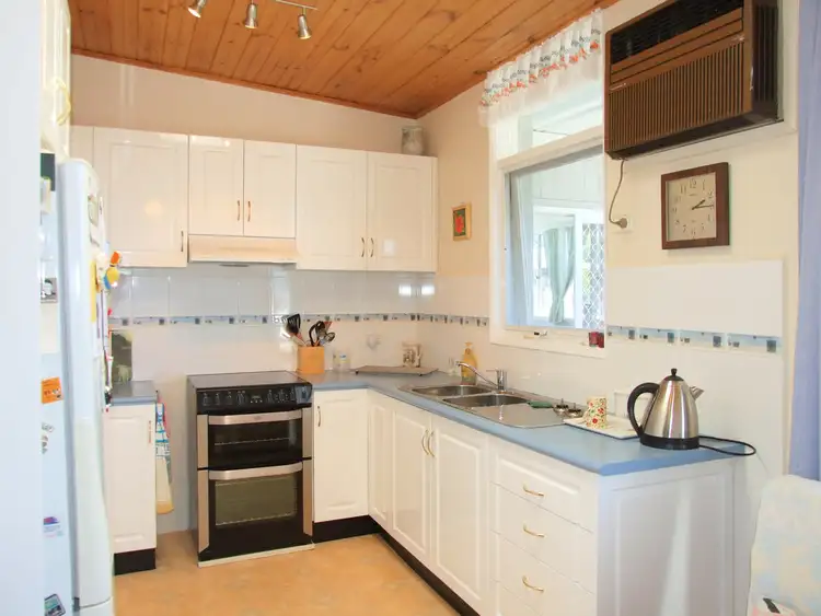 Fifth view of Homely house listing, 28 Albert Street, Moe VIC 3825