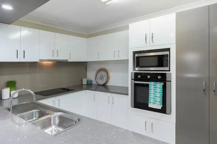 Sixth view of Homely semi-detached listing, 5/142 The Esplanade, Paradise Point QLD 4216