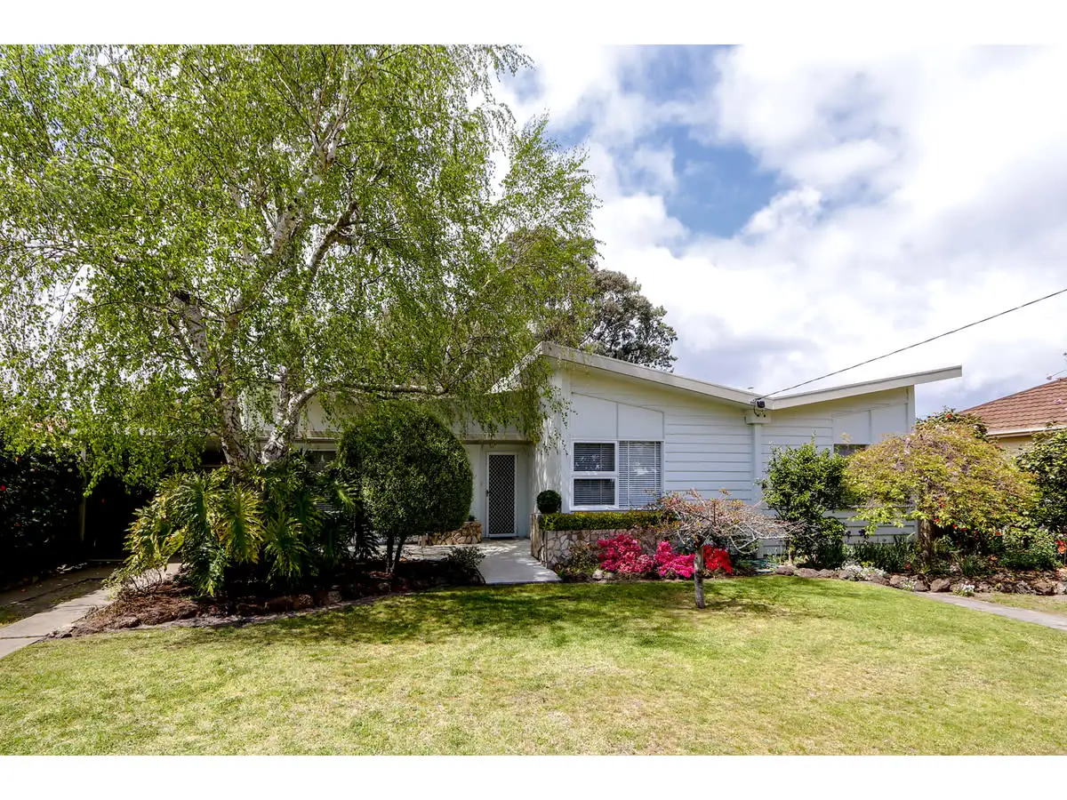 Main view of Homely house listing, 86 Lansdowne Street, Sale VIC 3850