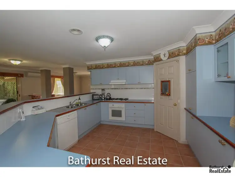 Second view of Homely house listing, 4 McGregor Way, Kelso NSW 2795