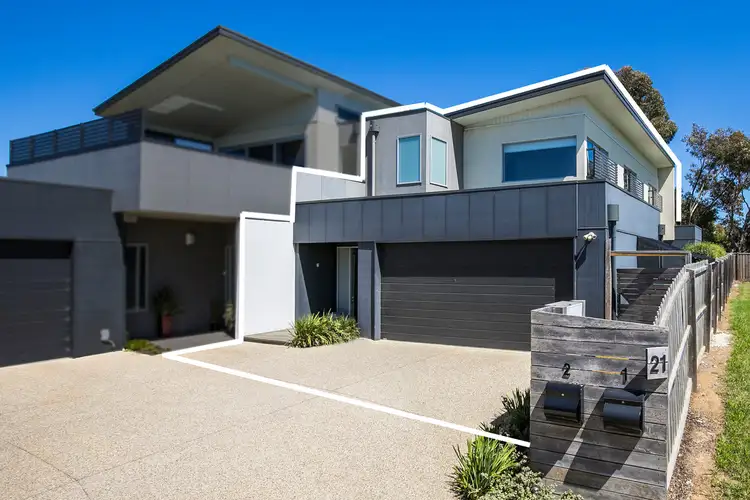 2/21 Swamp Gum Drive, Torquay VIC 3228