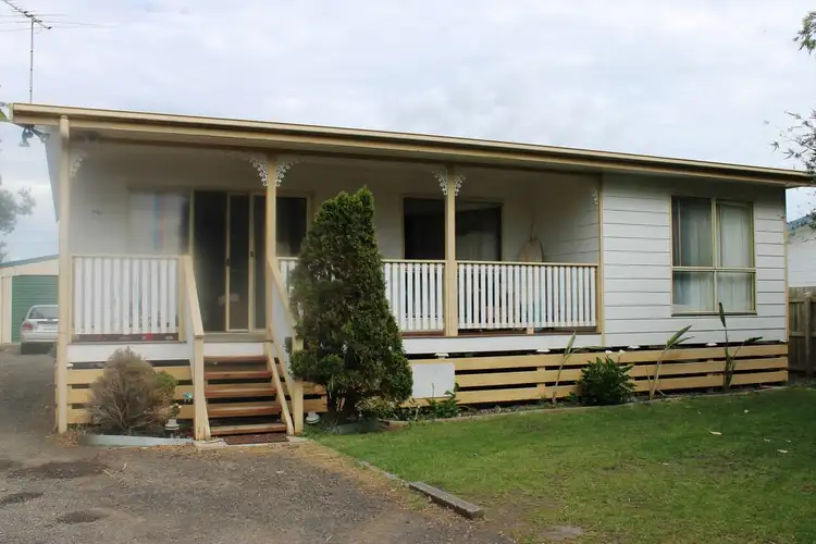 25 Kendall Avenue, Cape Woolamai VIC 3925