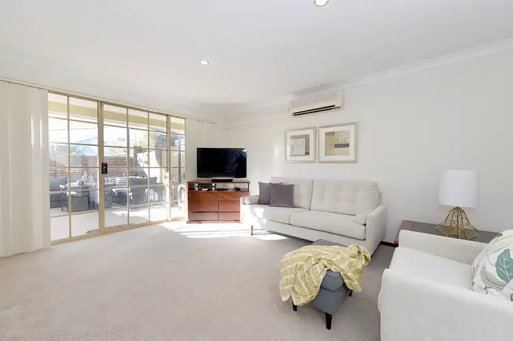 Fourth view of Homely house listing, 8/11 Helm Street, Mount Pleasant WA 6153