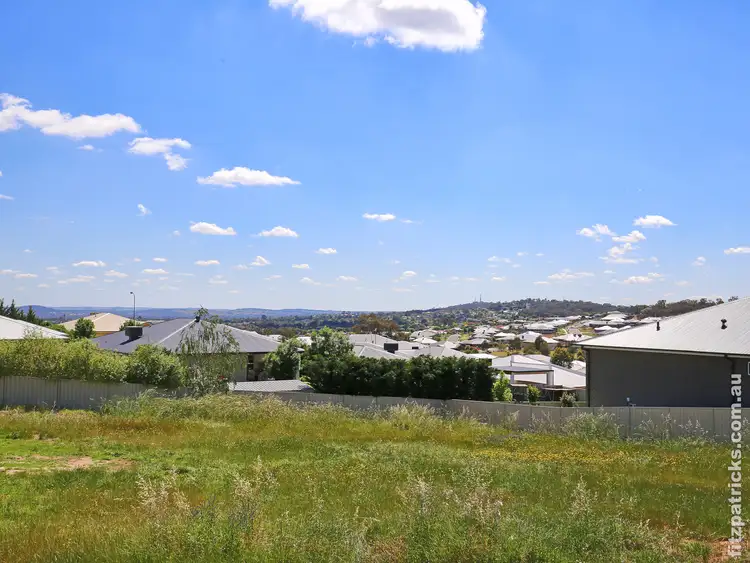 49 Clifton Street, Bourkelands NSW 2650