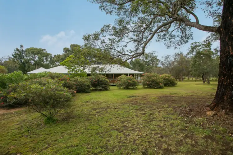50 Greenside Lane, Bullsbrook WA 6084