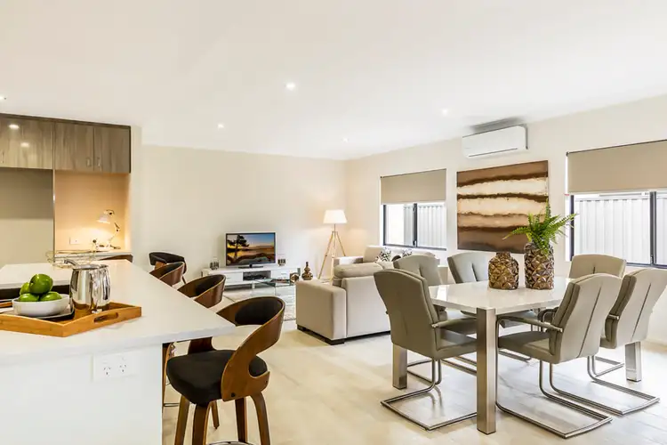 12 Covenham Crescent, Aveley WA 6069