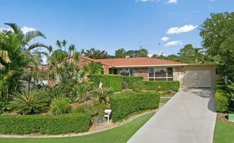 5 Broadway Drive, Oxenford QLD 4210