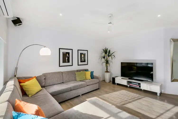 Third view of Homely semi-detached listing, 1/14 Kelsey Circuit, Nerang QLD 4211
