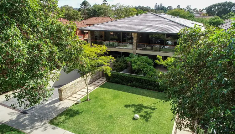 1/5 The Avenue, Crawley WA 6009
