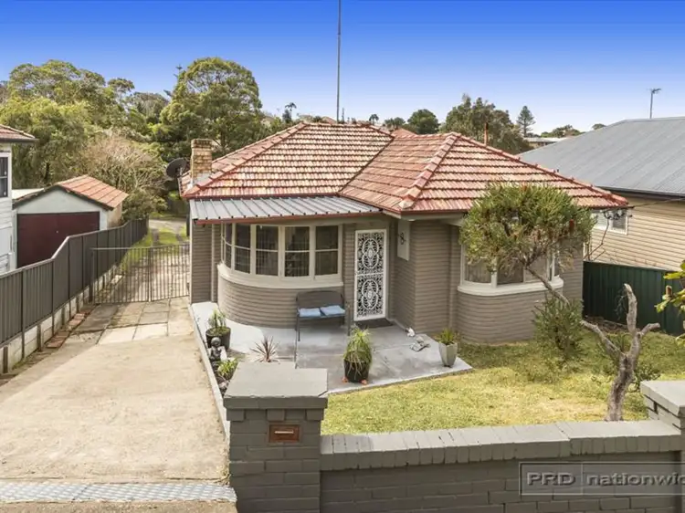 8 Kahibah Road, Highfields NSW 2289