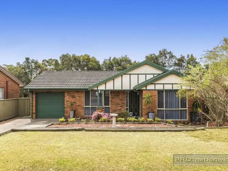 Second view of Homely house listing, 3 Simpson Court, Mayfield NSW 2304
