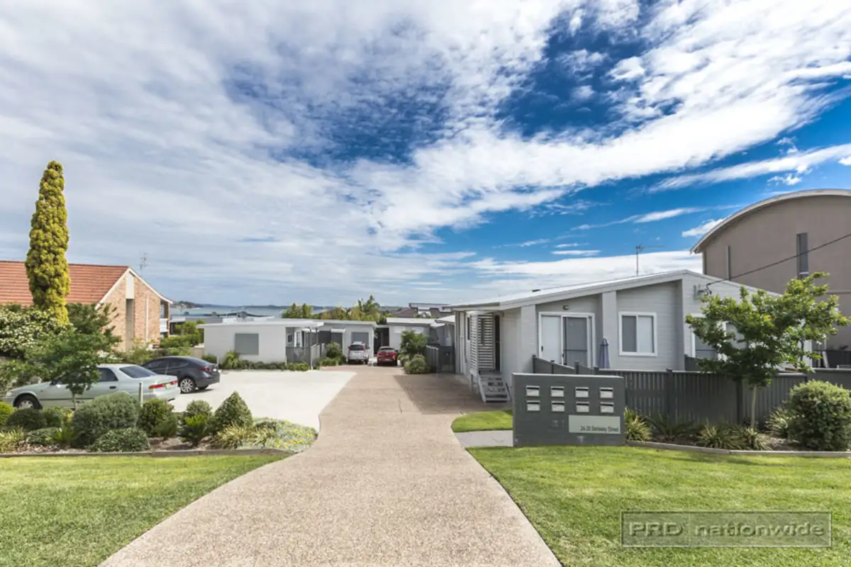 Main view of Homely villa listing, 8/26 Berkeley Street, Speers Point NSW 2284