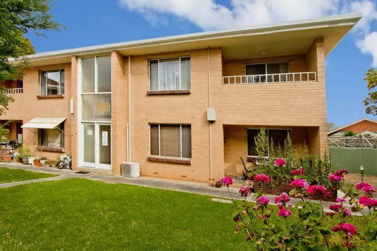9/8 Overbury Drive, Clarence Park SA 5034