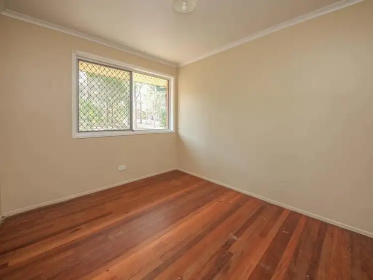 Sixth view of Homely house listing, 10 Bradford Court, Mansfield QLD 4122