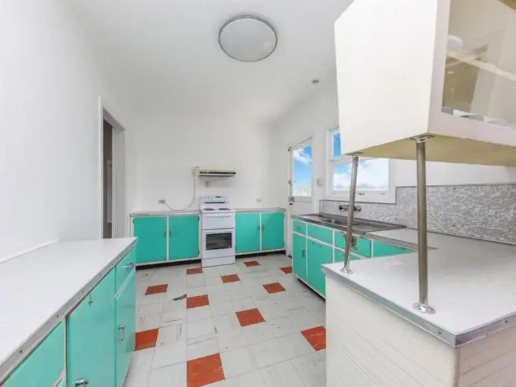 Second view of Homely house listing, 5 Tantallon Street, Mount Gravatt East QLD 4122
