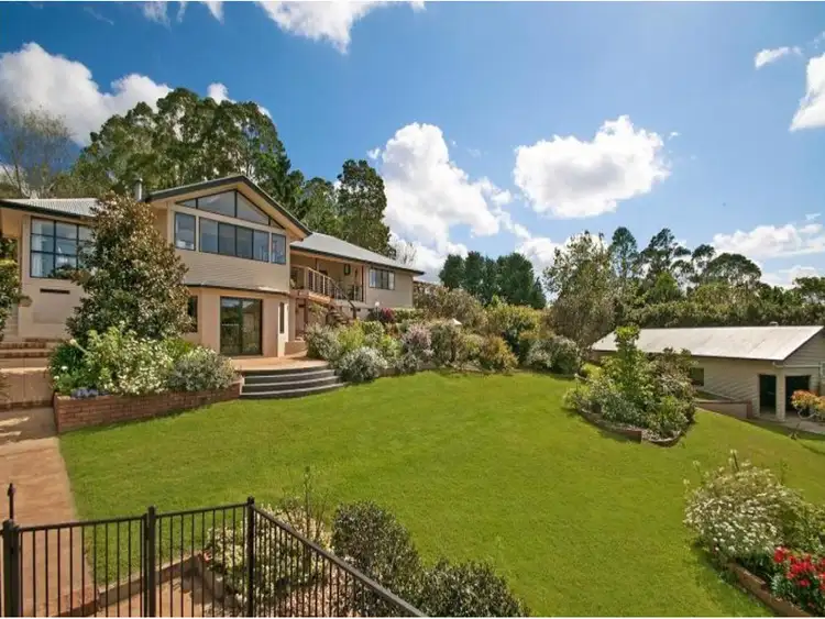 90 Obi Vale, North Maleny QLD 4552