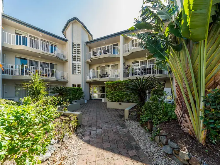 41/37 Bayview Street, Runaway Bay QLD 4216