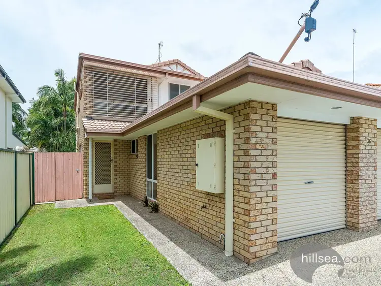 1/36 Robert Street, Labrador QLD 4215