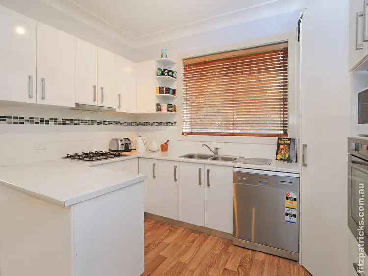 4 James Street, Kooringal NSW 2650