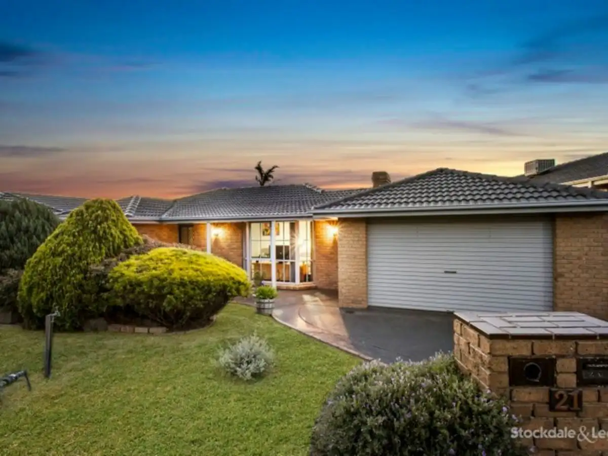 Main view of Homely house listing, 21 Ohio Crescent, Narre Warren VIC 3805