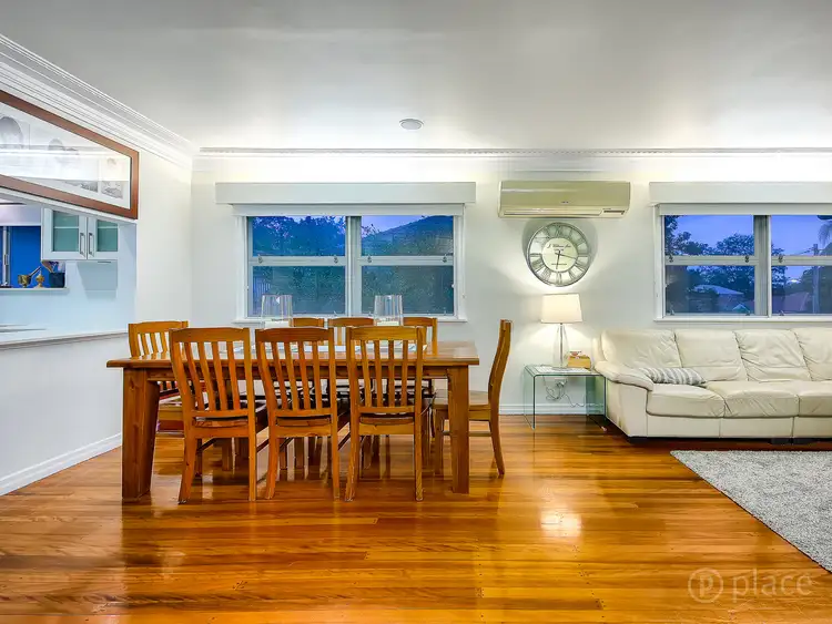 Fourth view of Homely house listing, 10 Lisle Street, Tarragindi QLD 4121