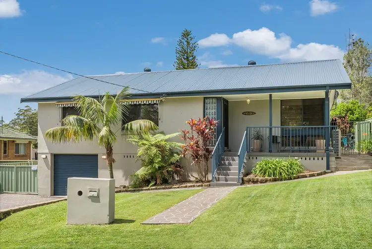 5 Apanie Avenue, Narara NSW 2250