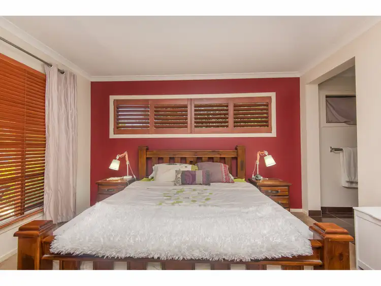 Fifth view of Homely house listing, 10 Purra Way, Shepparton VIC 3630