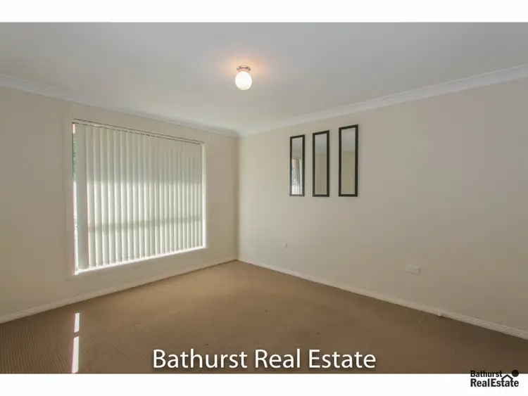 Fifth view of Homely house listing, 8 Spofforth Place, Kelso NSW 2795